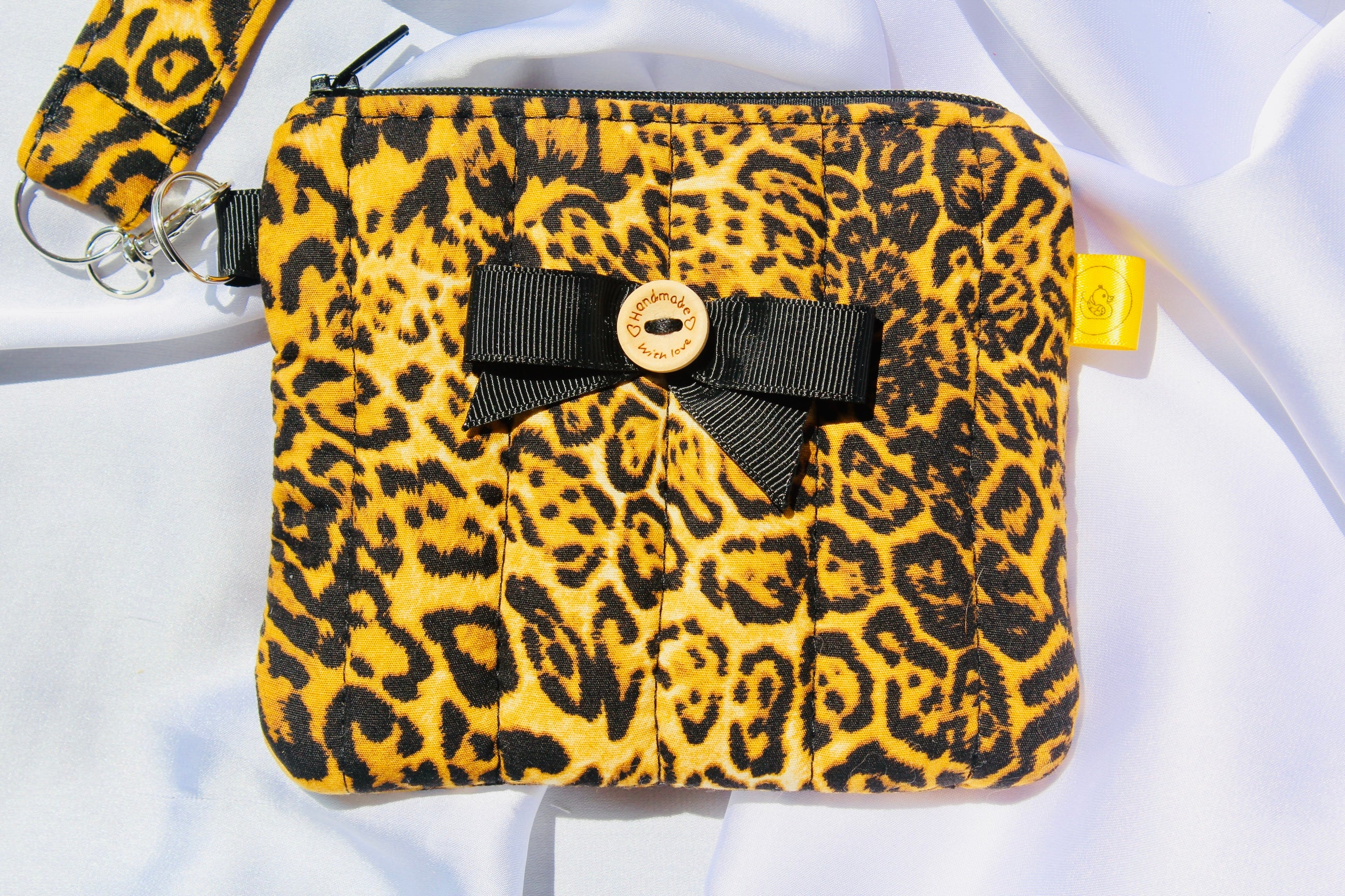 Leopard Print Purse and wrist strap
