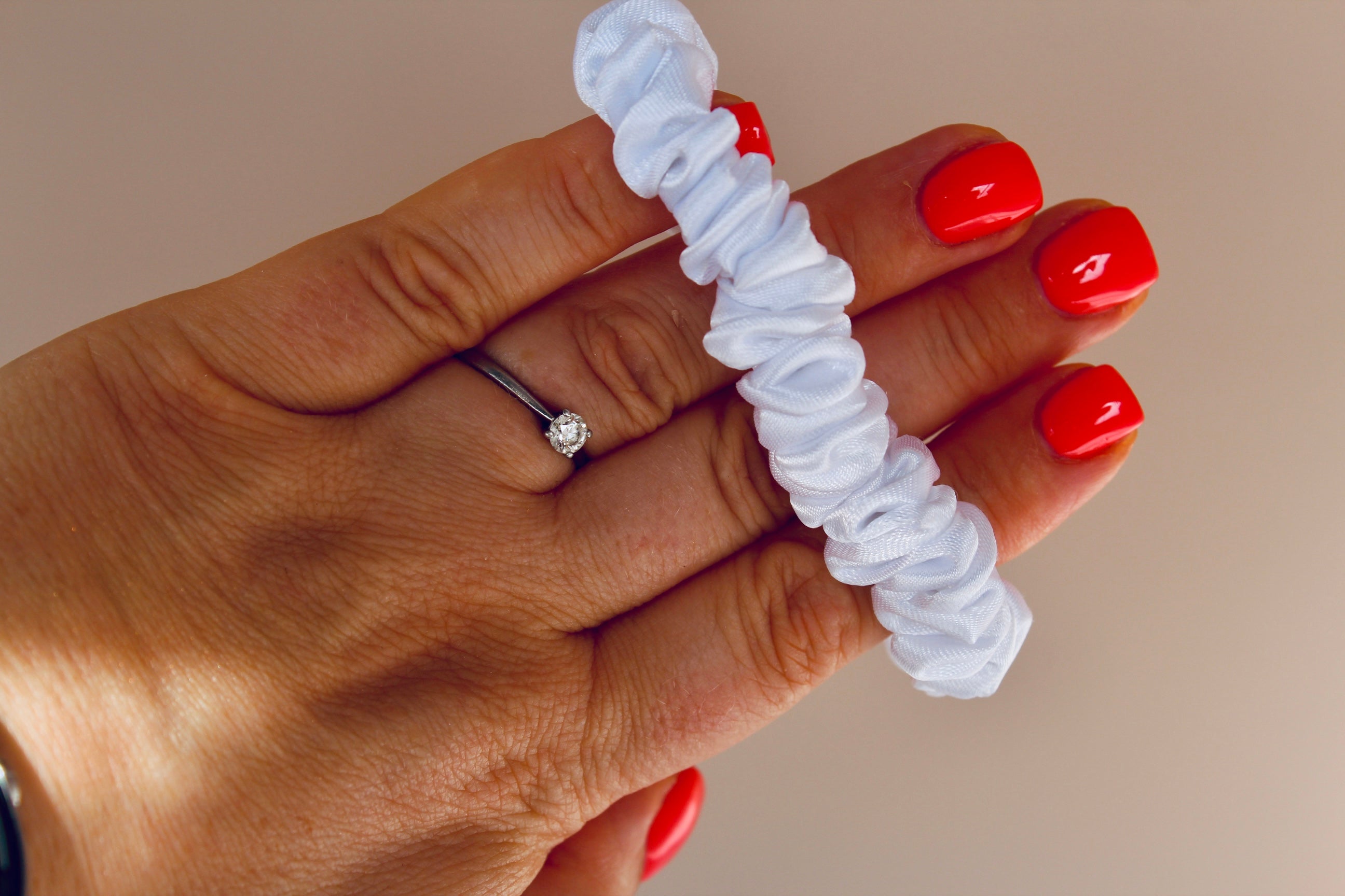 White Super Skinny Hair Scrunchie