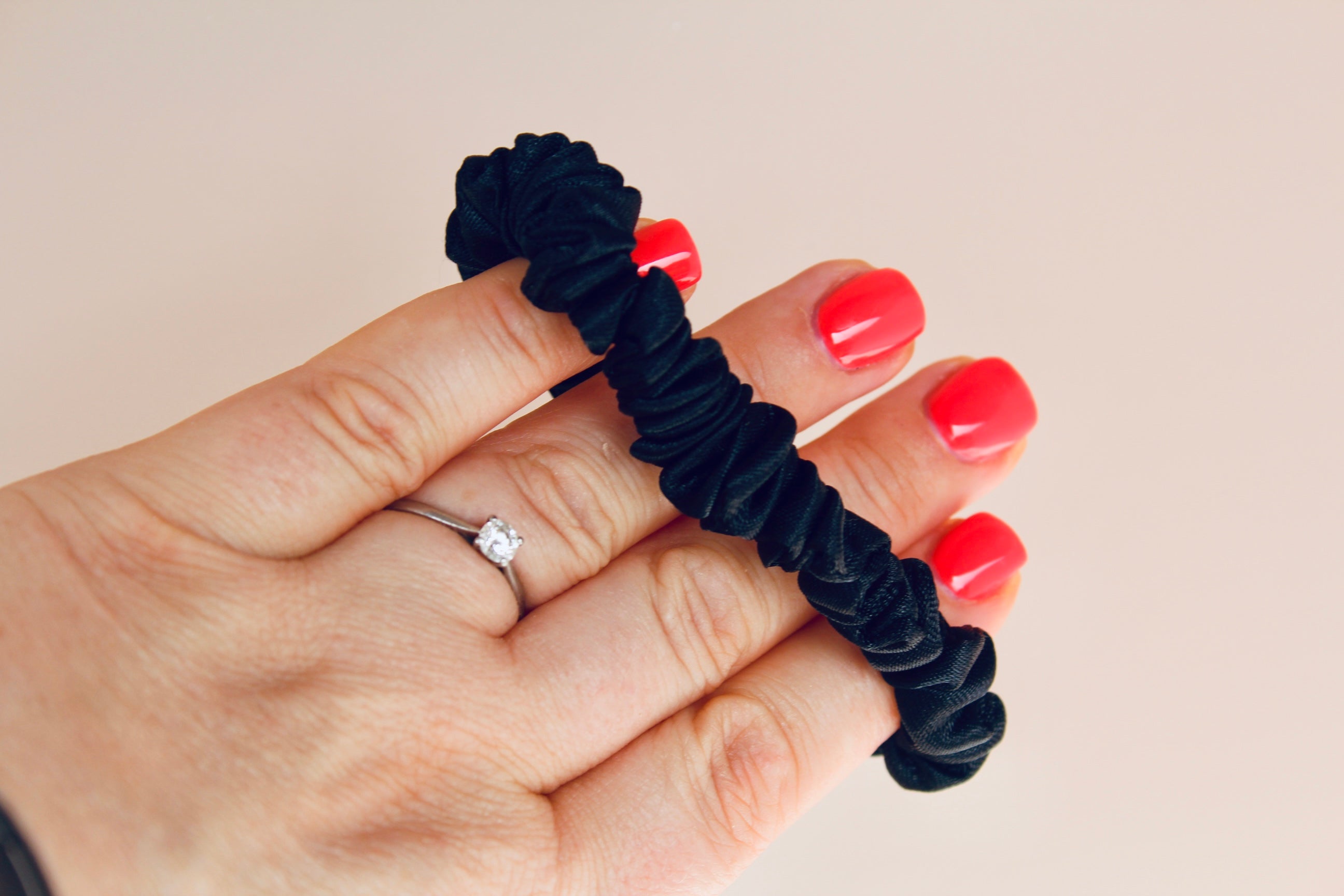 Black Super Skinny Hair Scrunchie