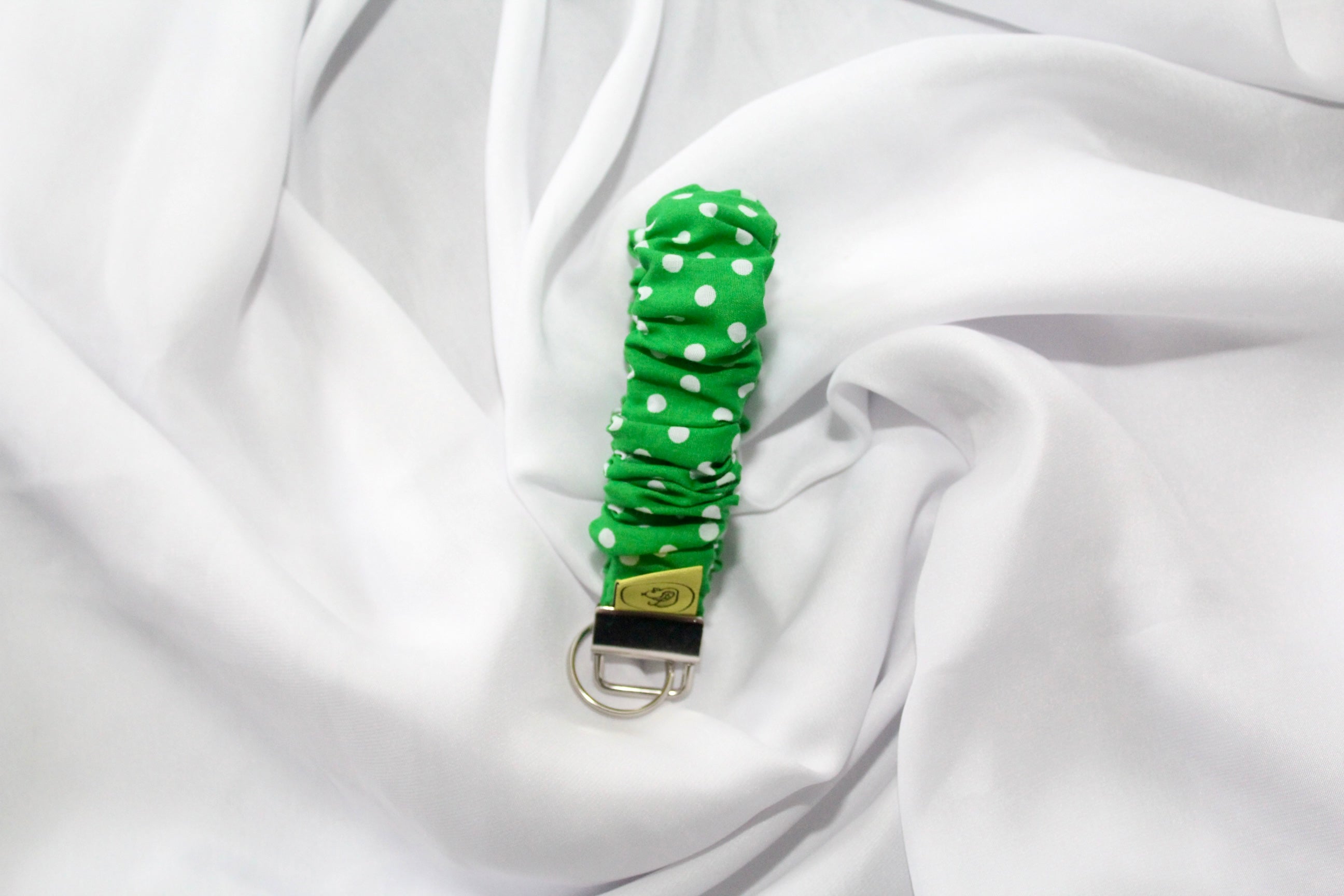 Green and White Polka Dot Scrunkey