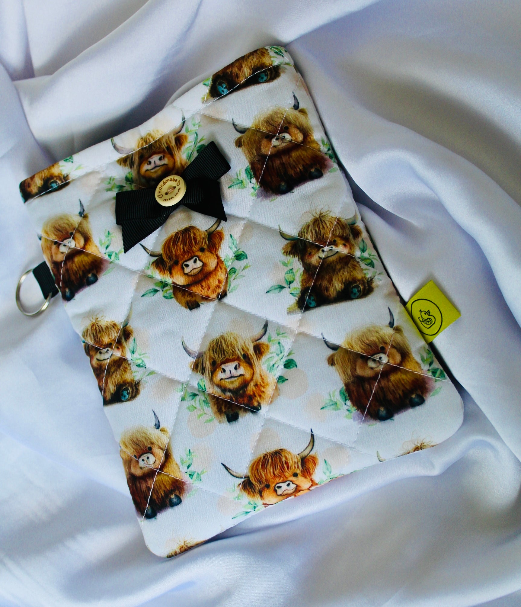 Highland Cow Kindle Cover