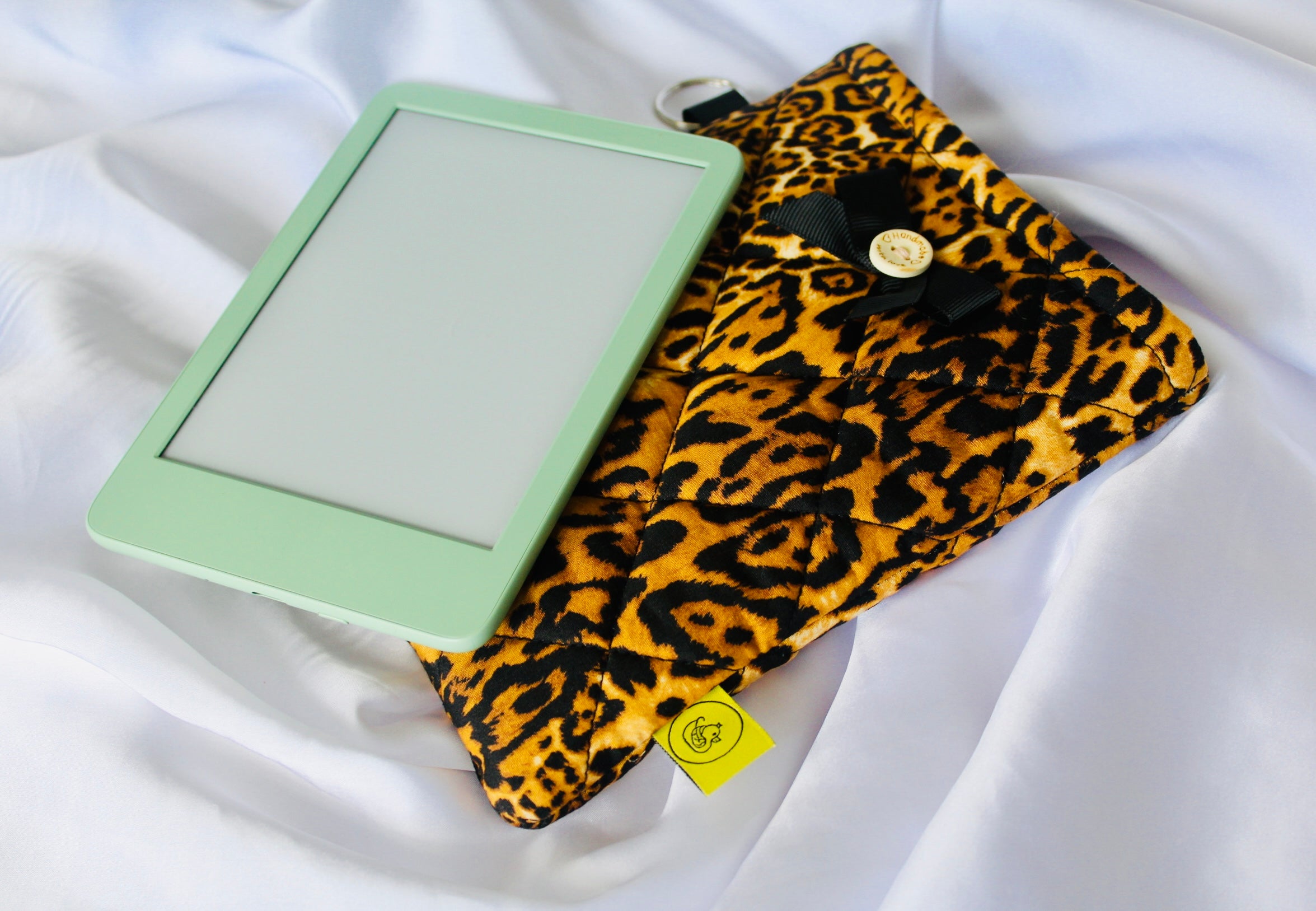 Leopard Print Kindle Cover