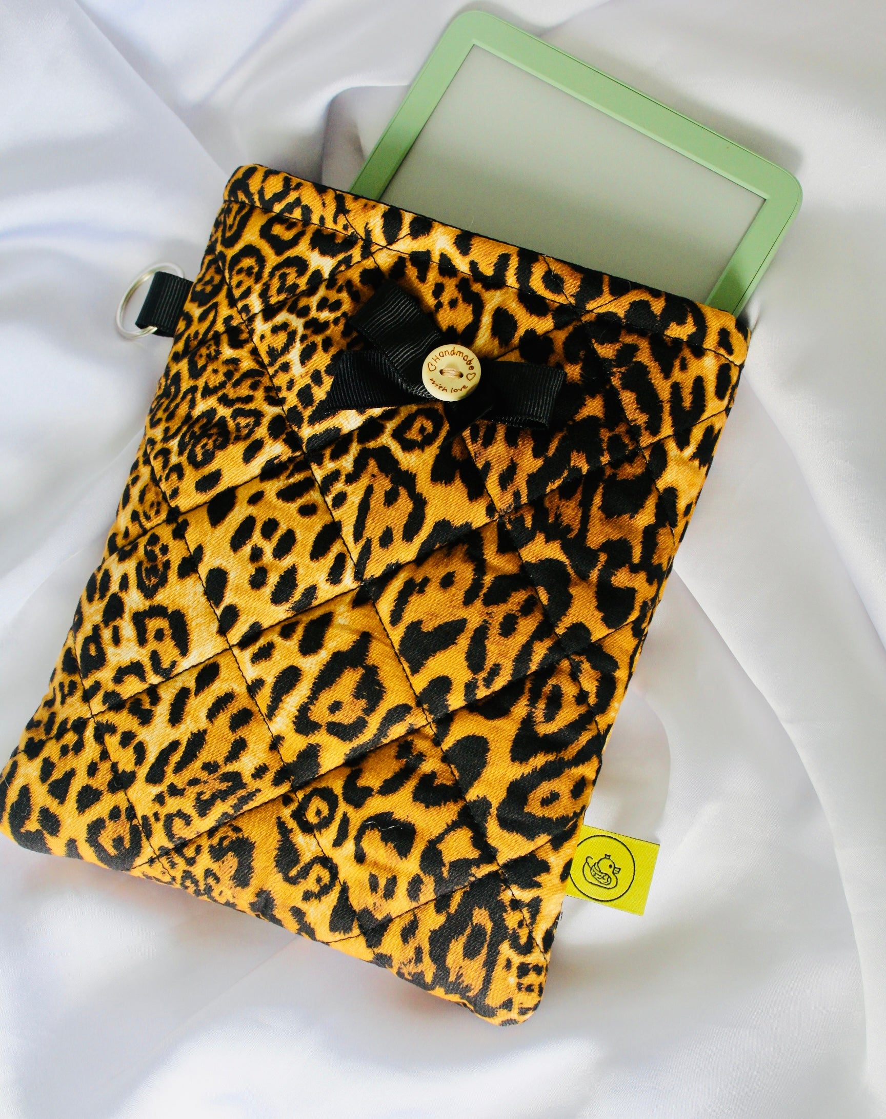 Leopard Print Kindle Cover