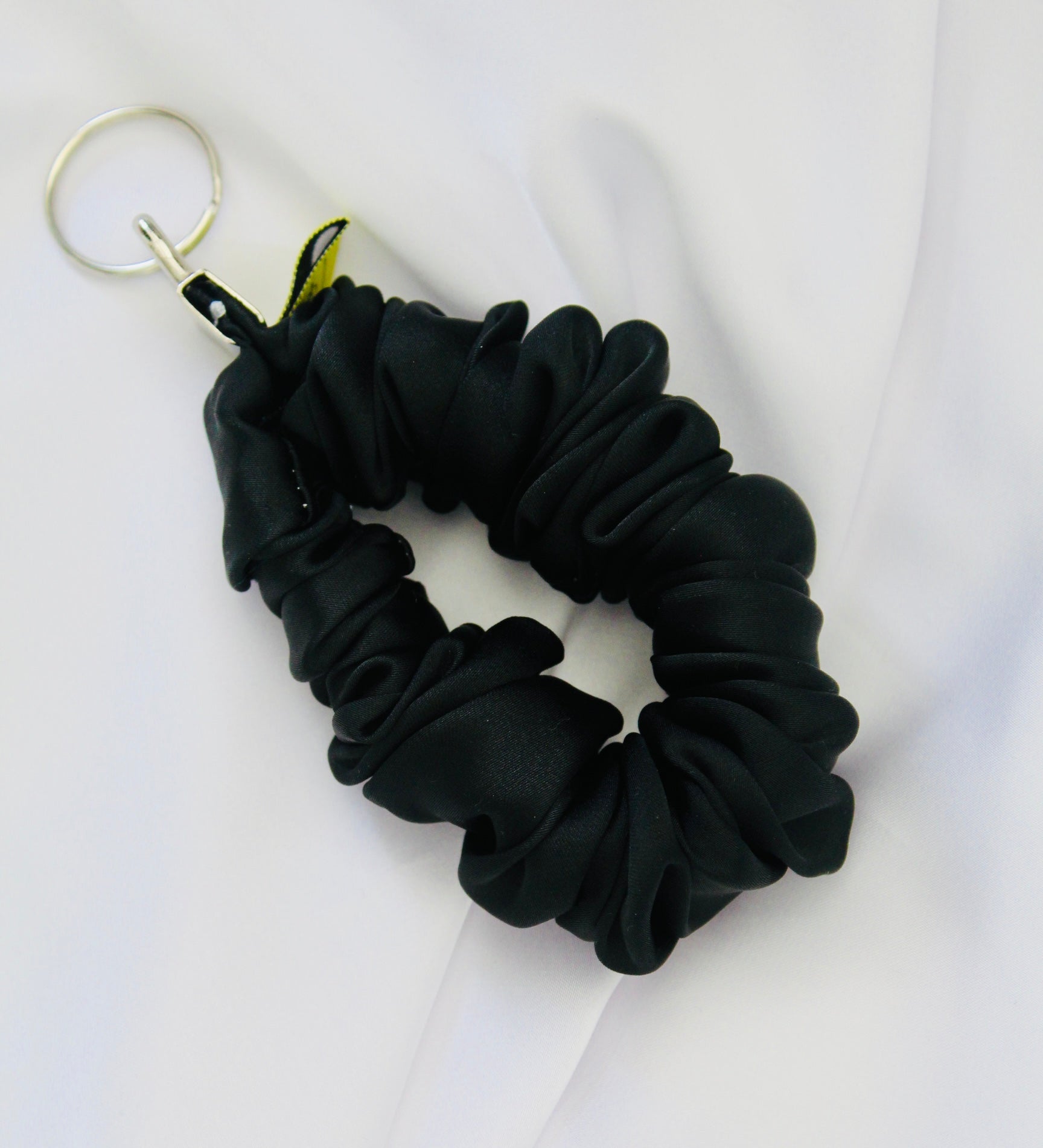 Black satin Scrunkey