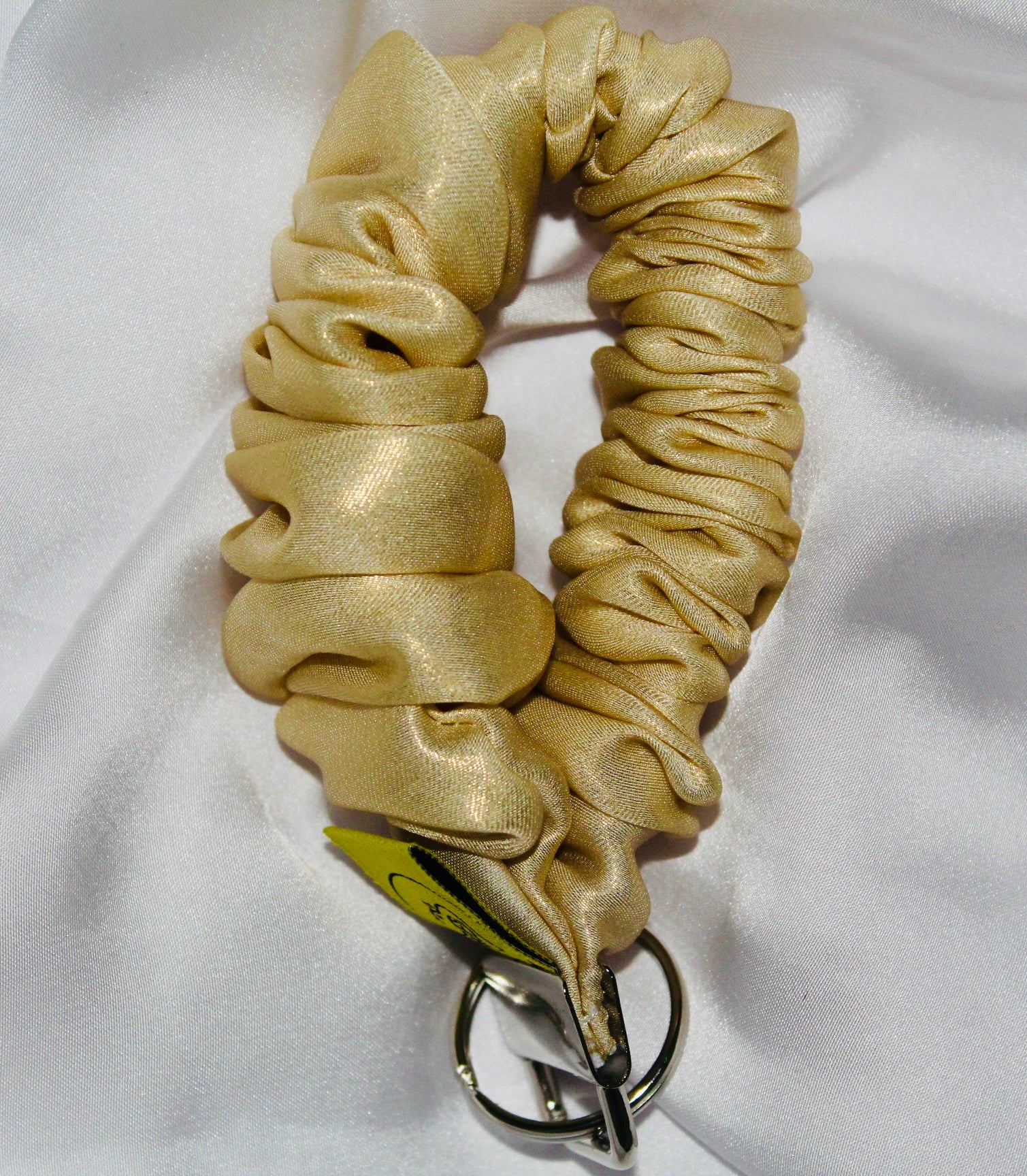 Champagne Glow Scrunkey