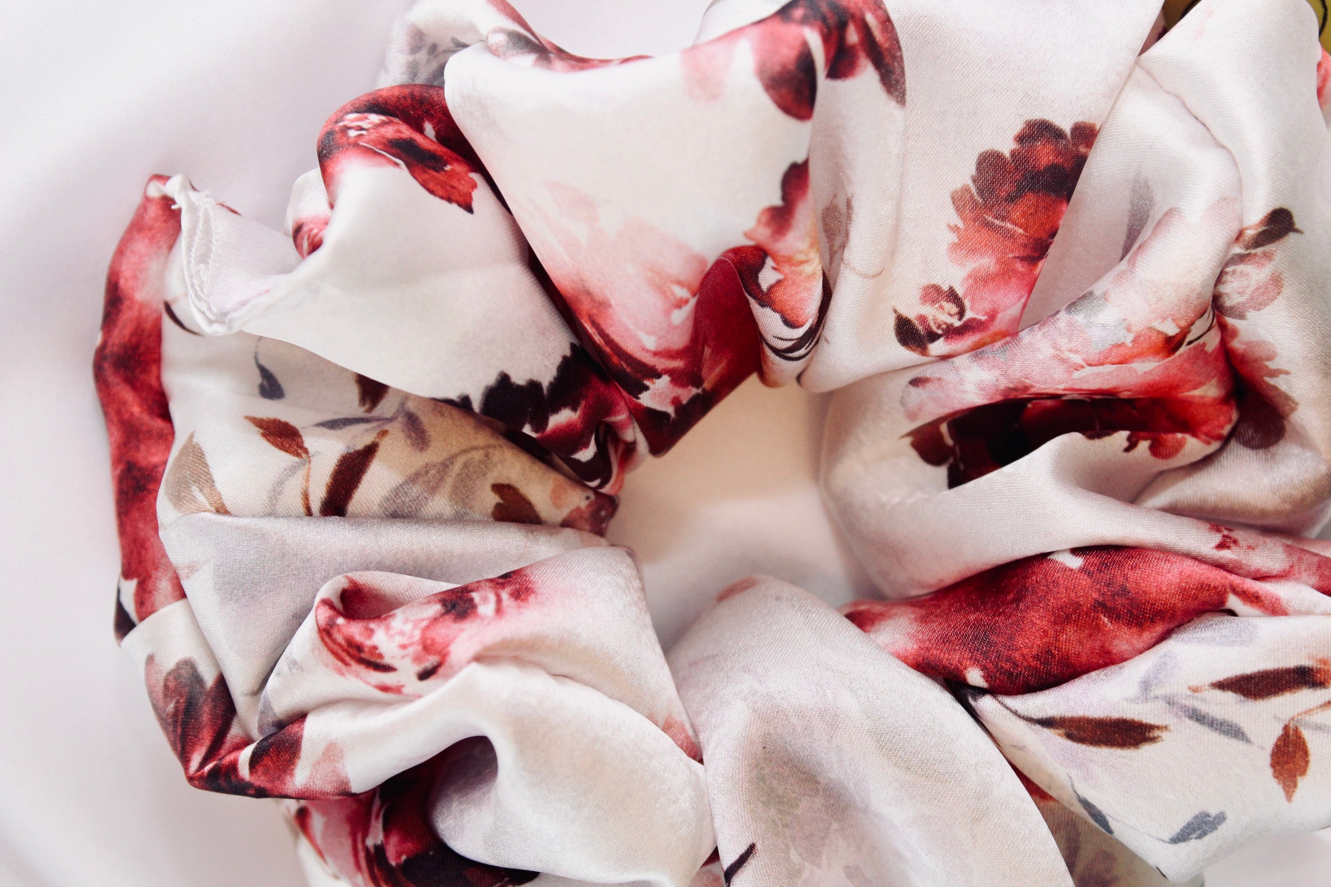 Penelope XL satin hair scrunchie