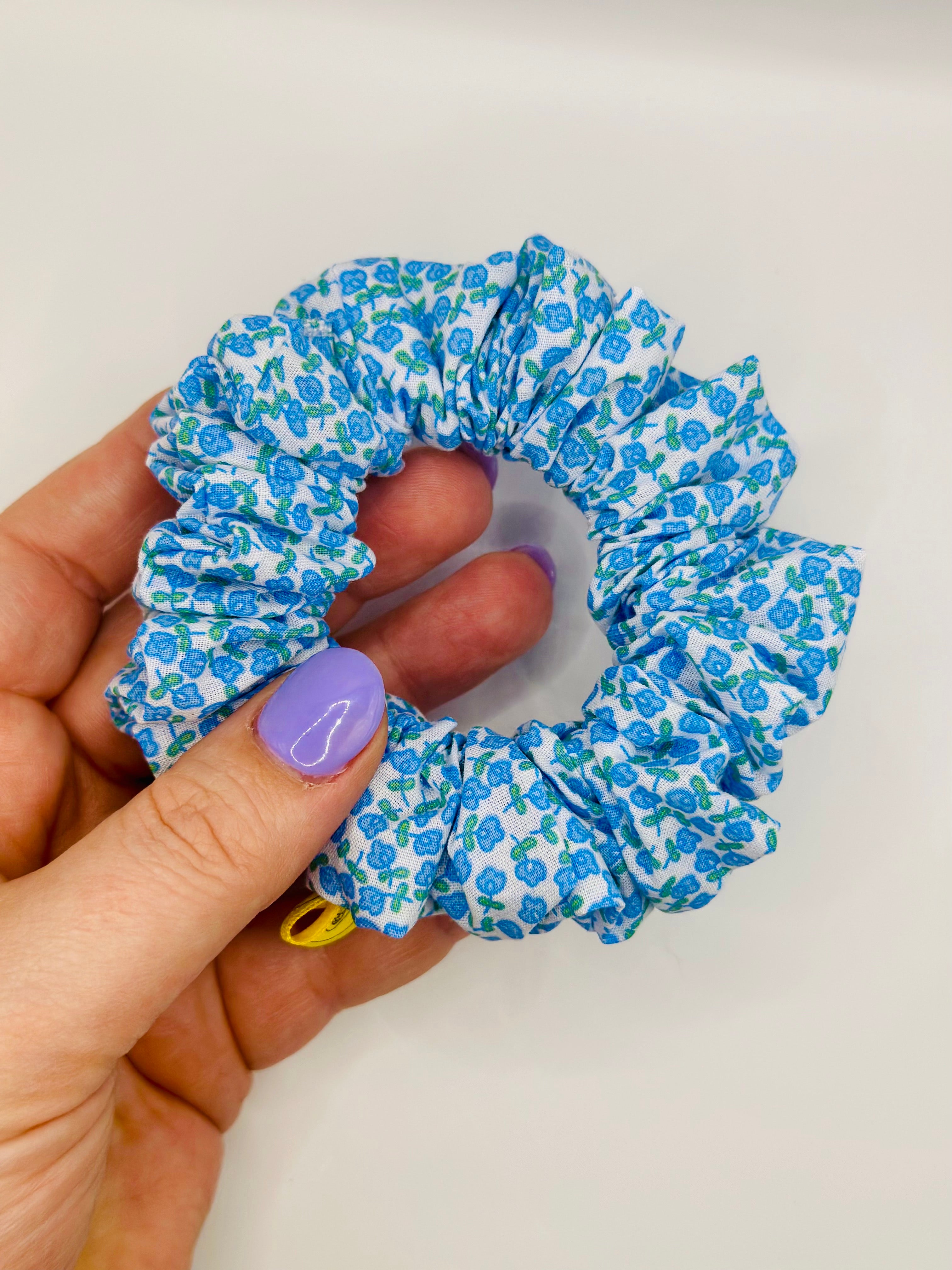 White and blue Flower cotton hair scrunchie