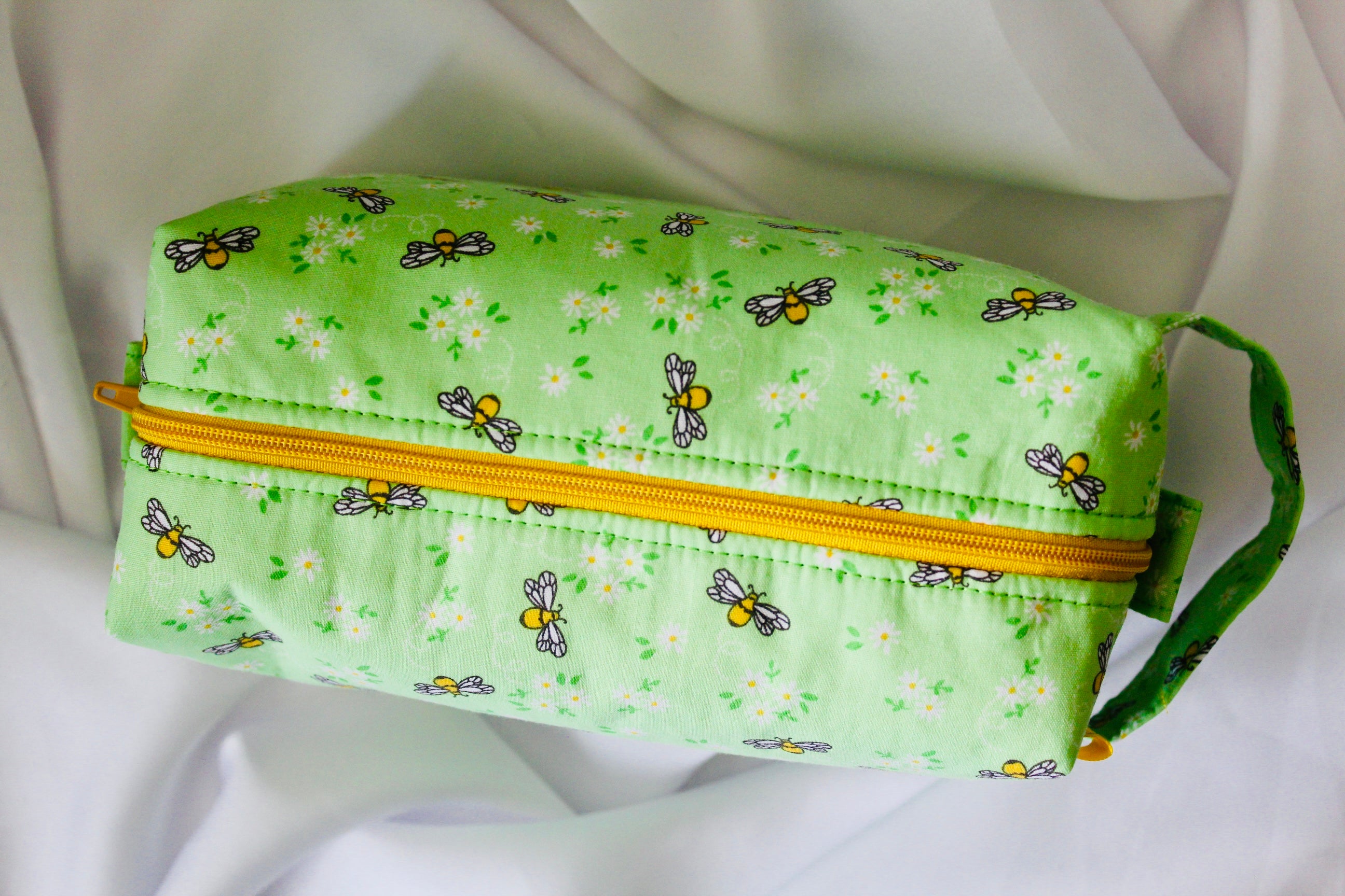 Green Buzzy Bees Box cosmetic makeup bag Medium