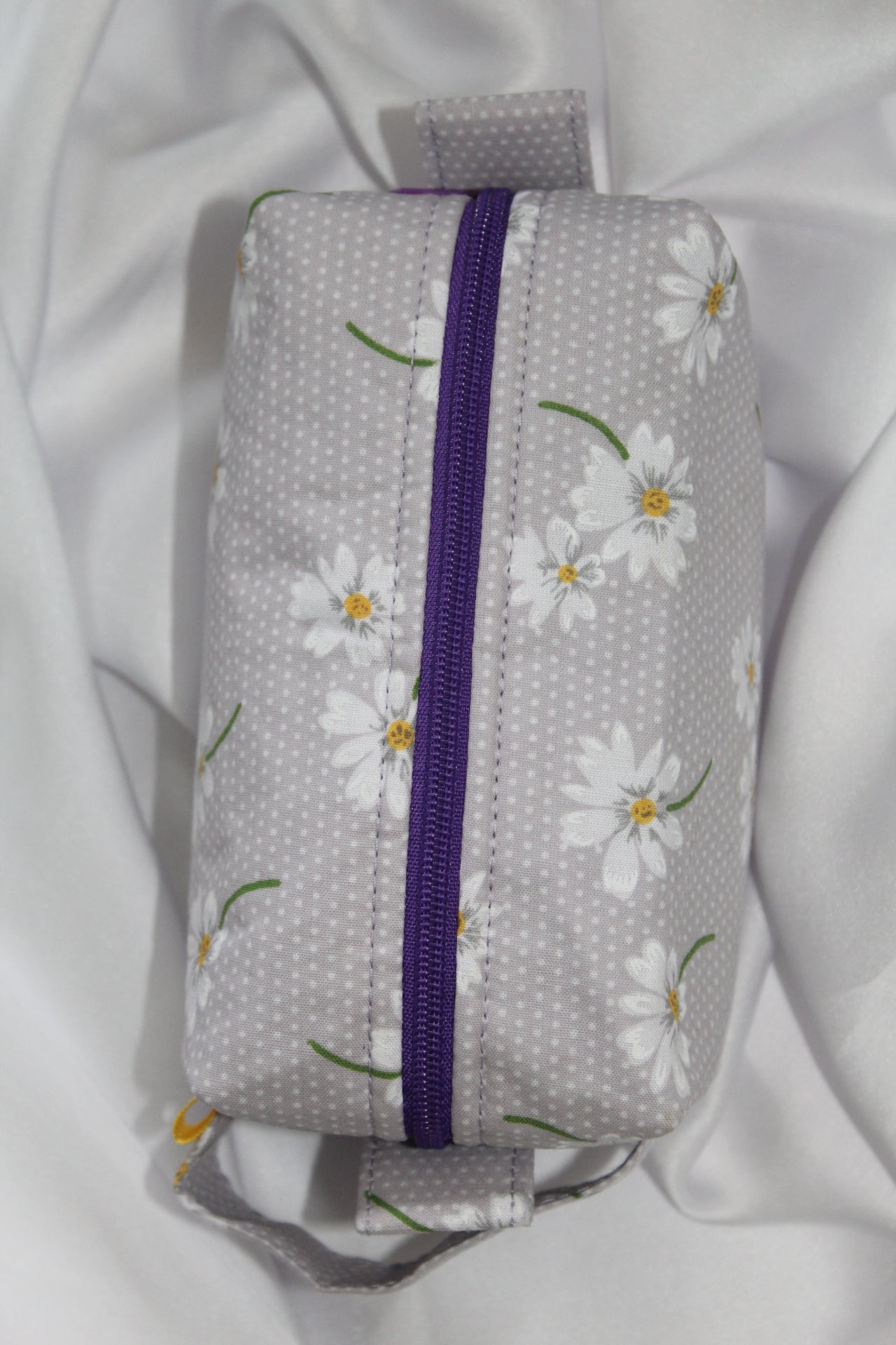 Lilac Purple Daisy Box cosmetic makeup bag small