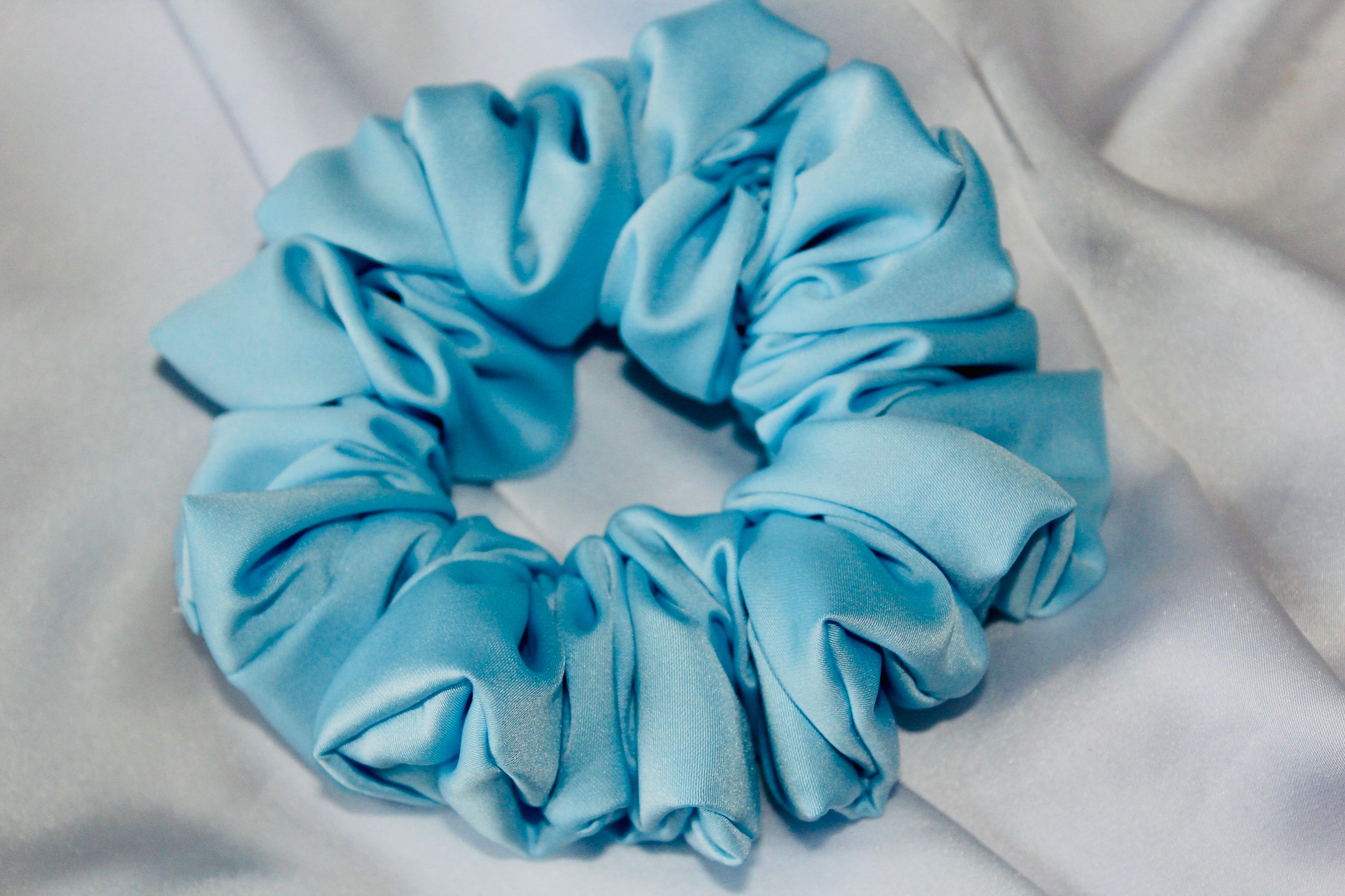 Cloud 9 Large hair scrunchie