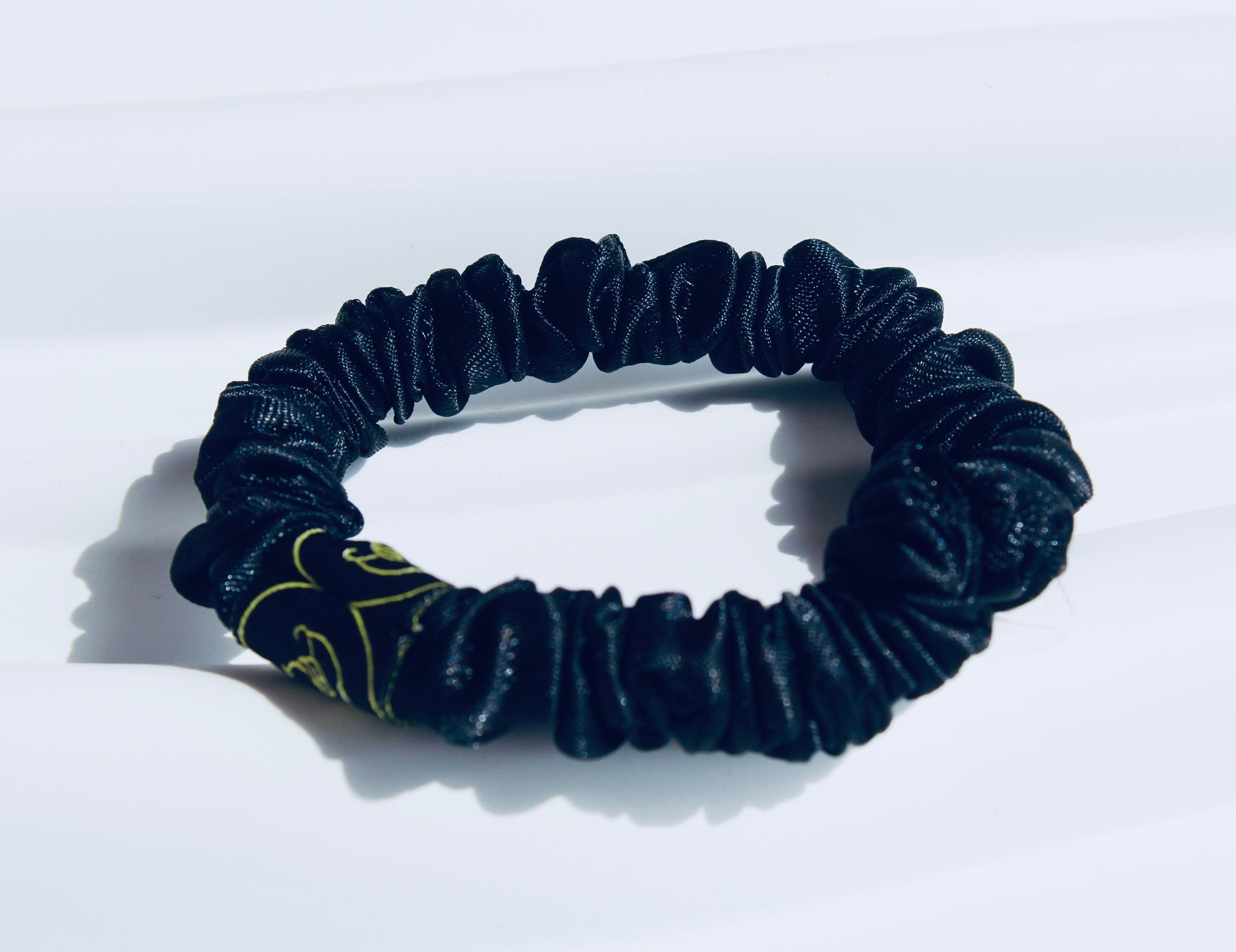 Black Super Skinny Hair Scrunchie