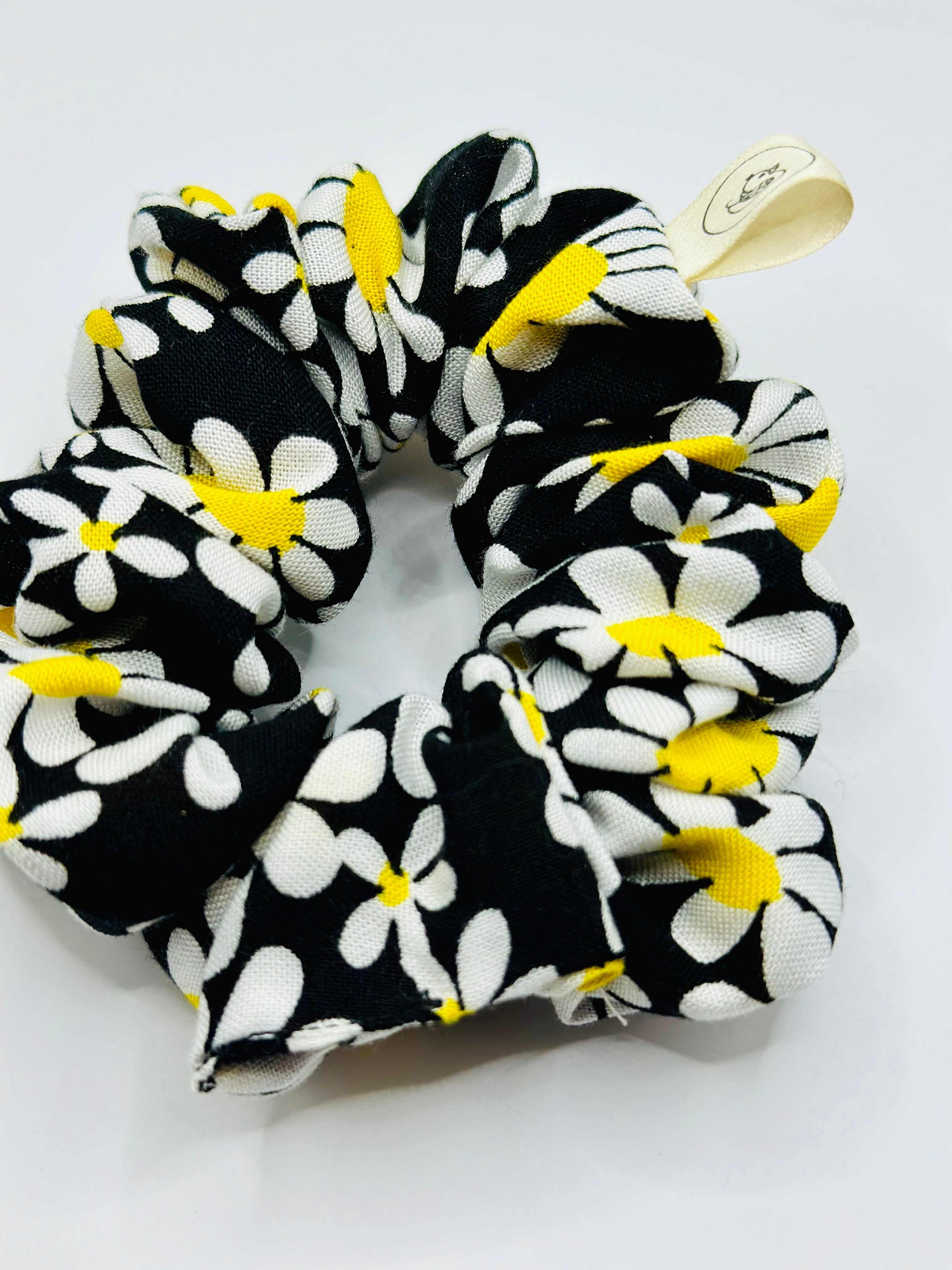 Black Daisy hair scrunchie