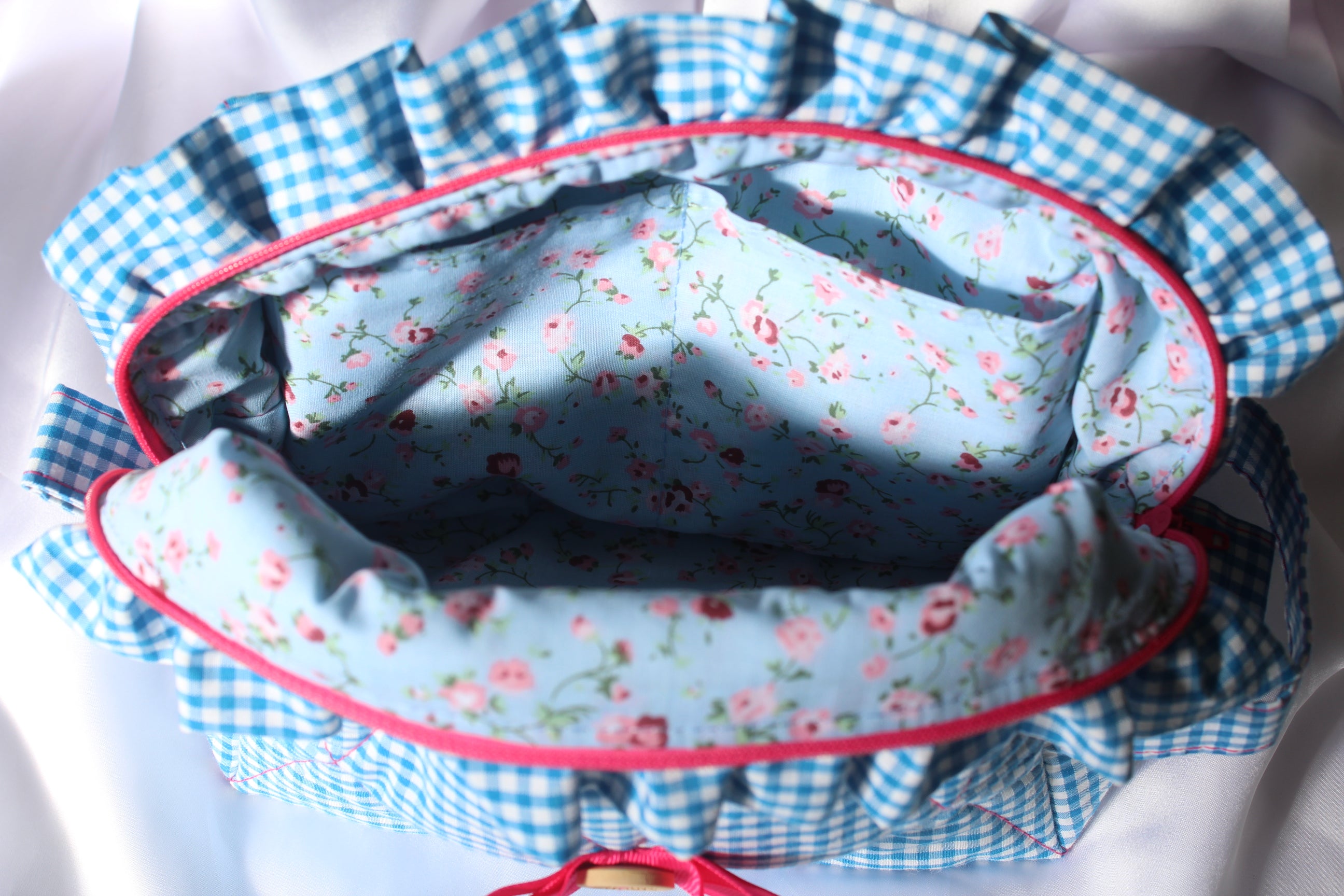 Blue Picnic Box cosmetic carry all makeup bag Large