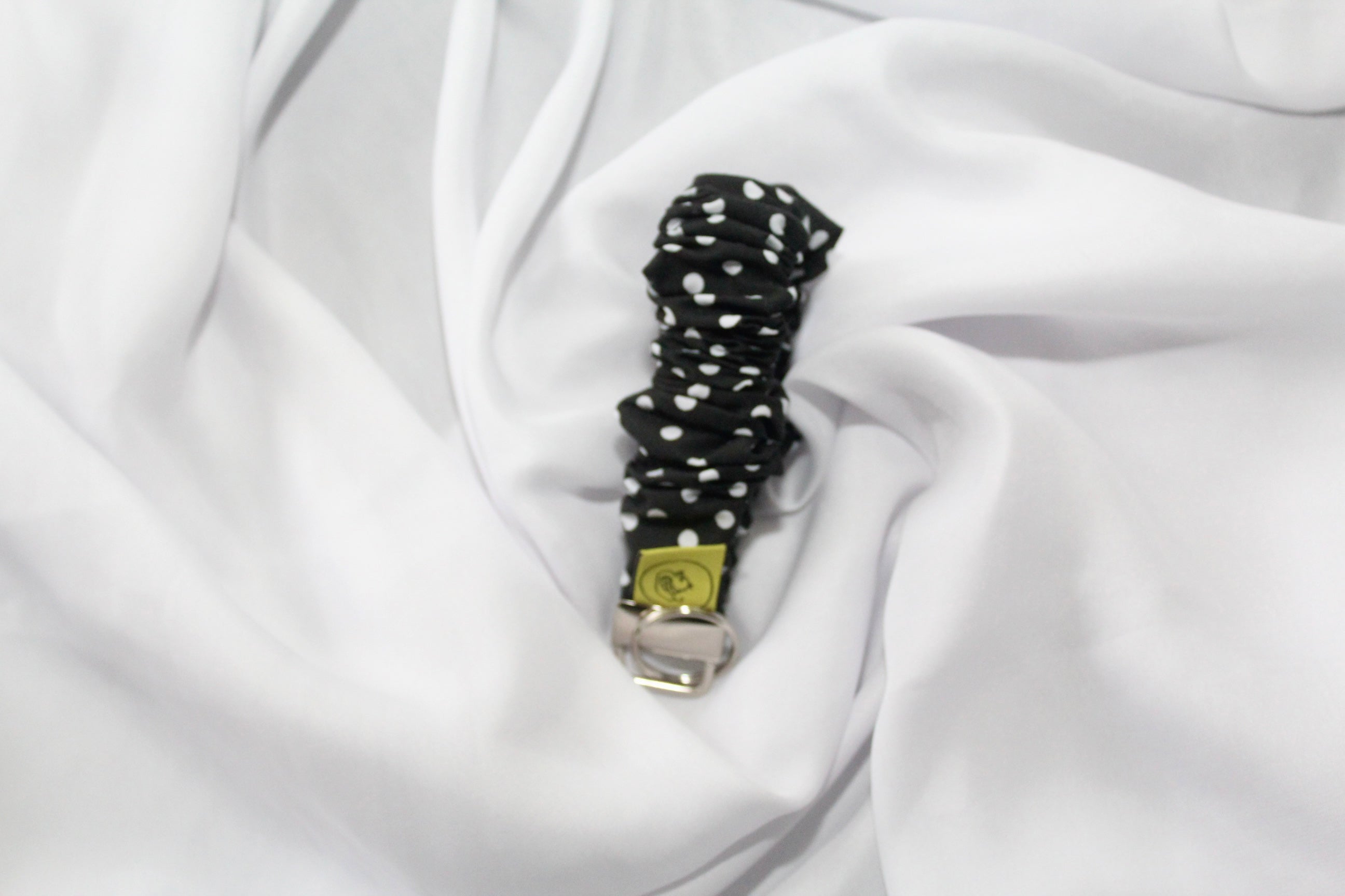 Black and White Polka Dot Scrunkey