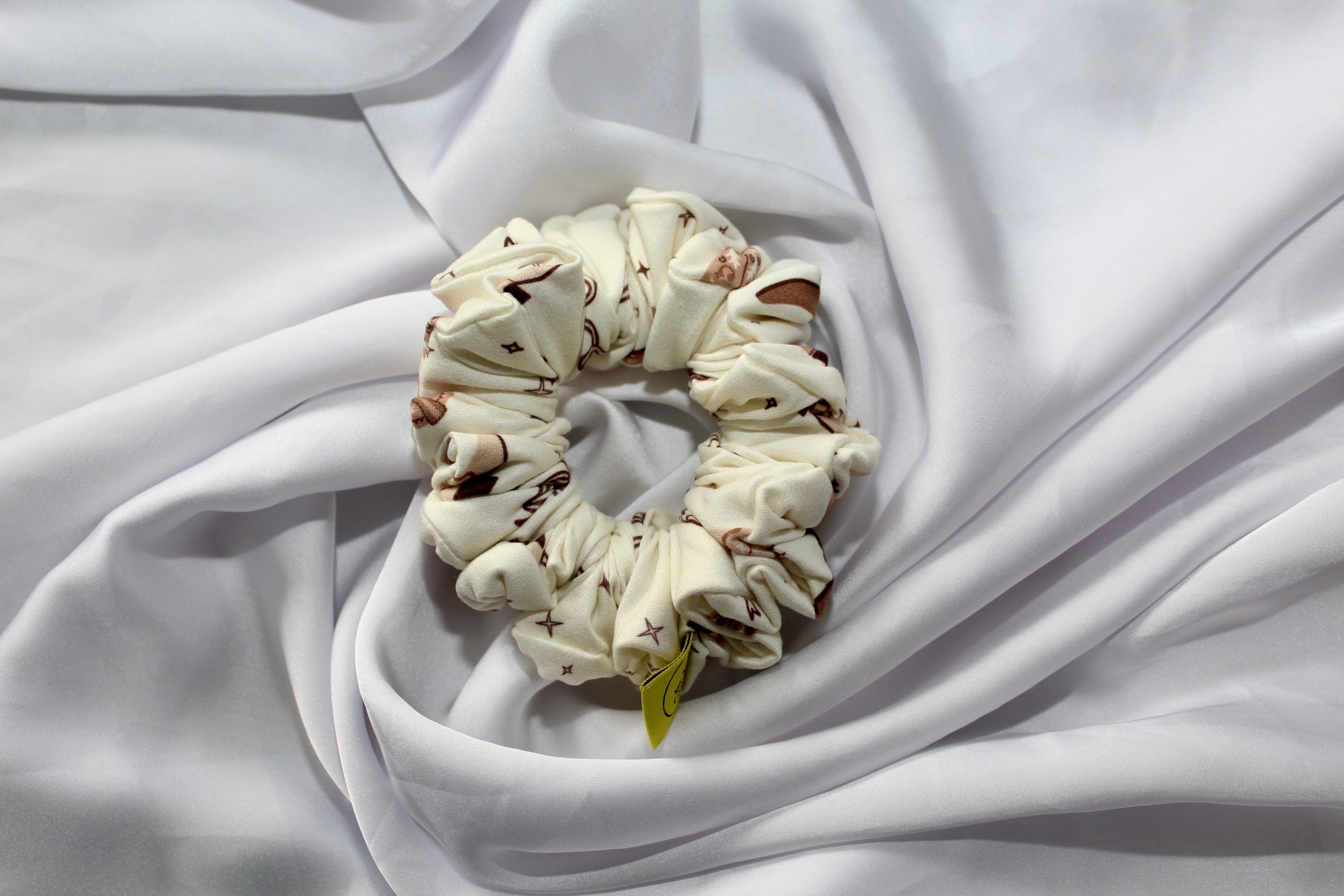 Howdy Large hair scrunchie