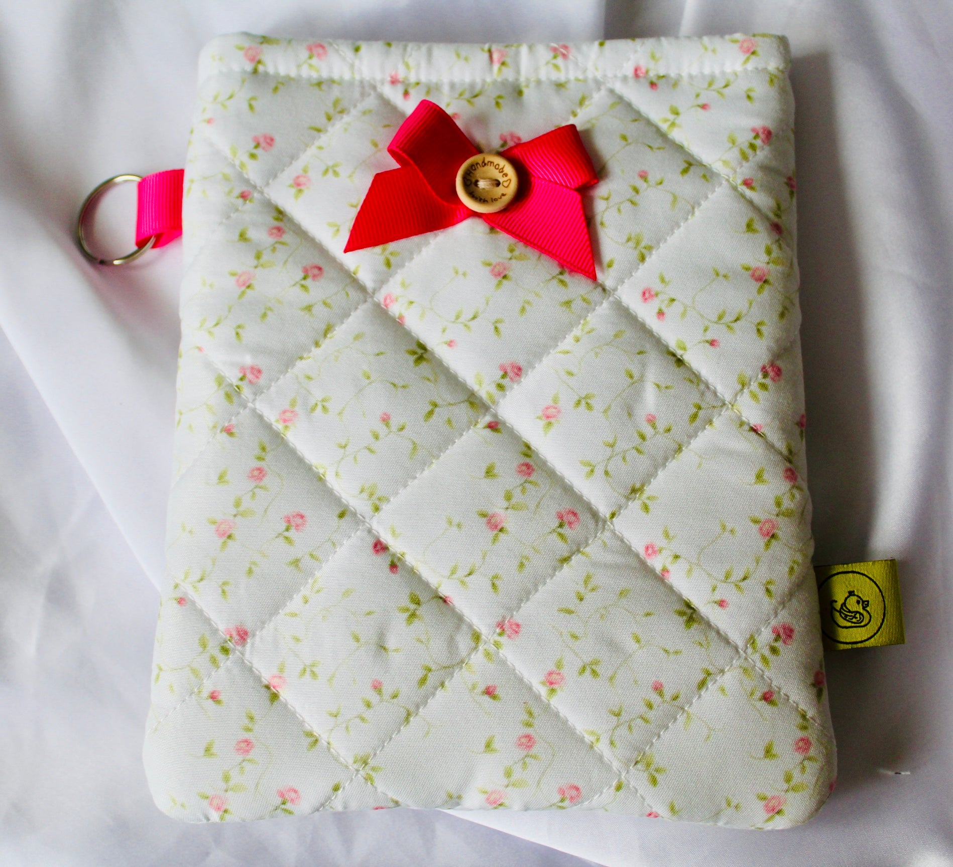 White Floral Kindle Cover
